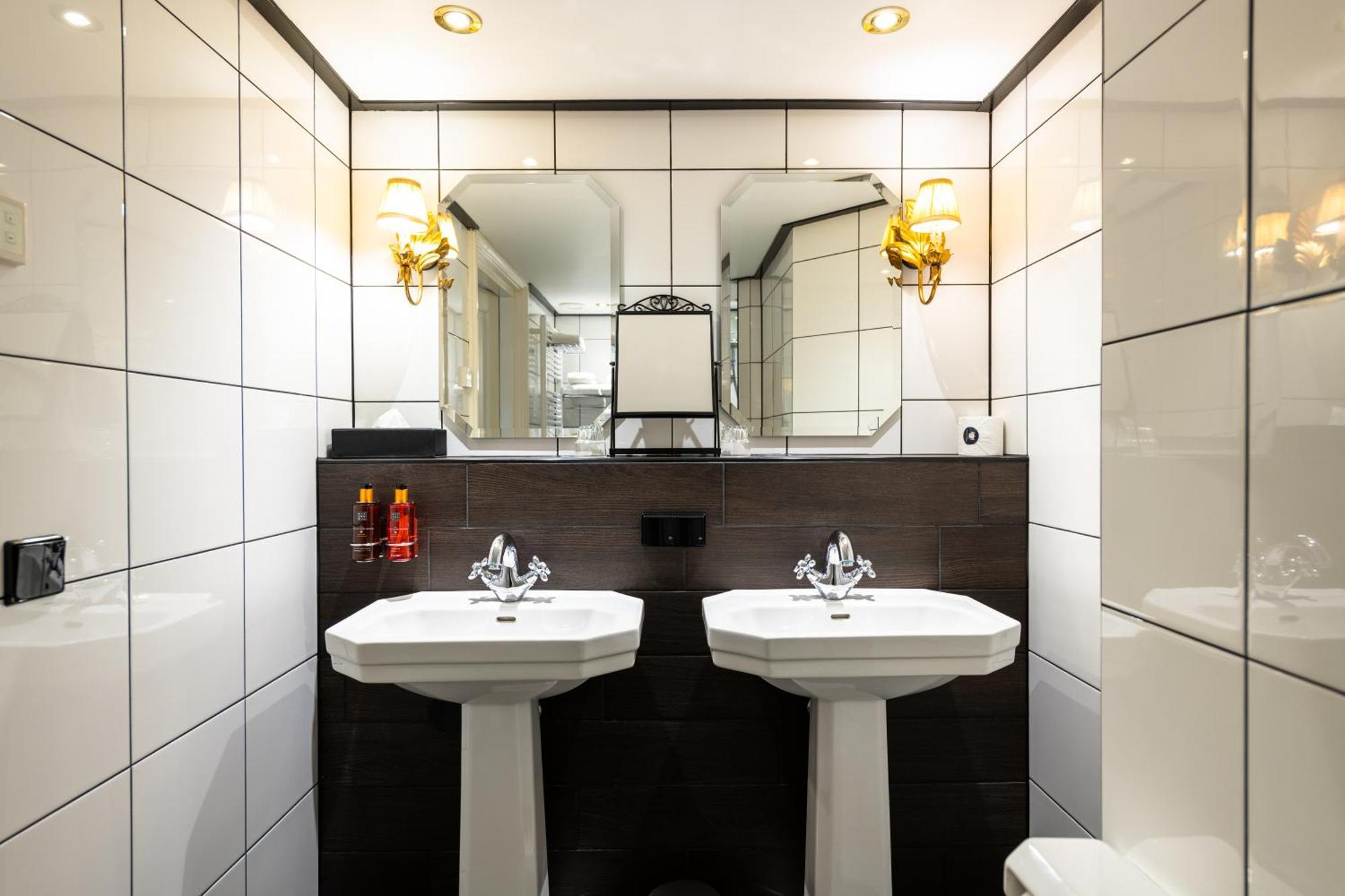 Grand Boutique Hotel-Restaurant Huis Vermeer Deventer Værelse billede