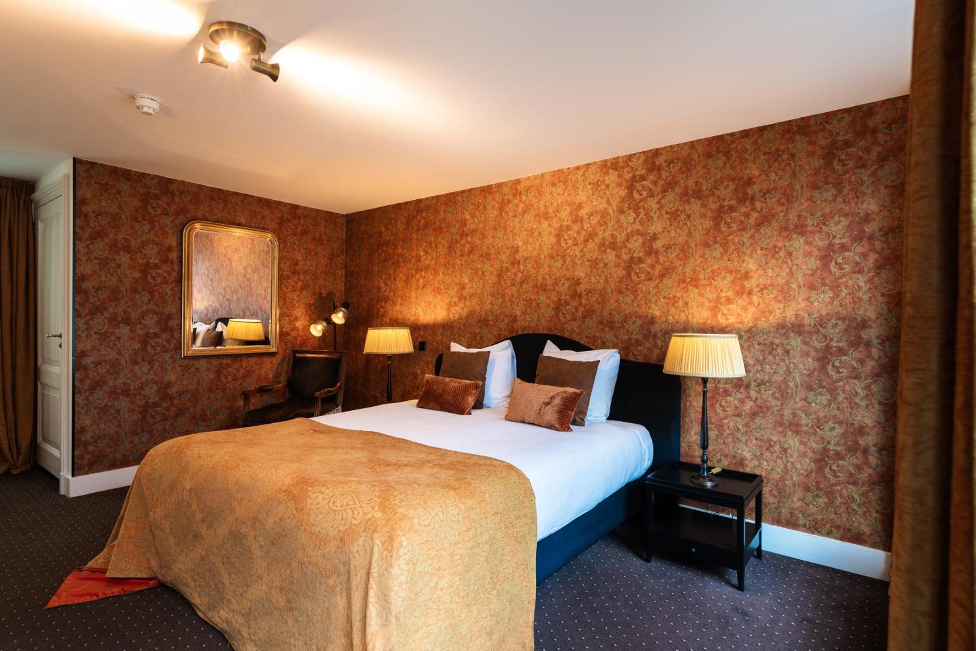 Grand Boutique Hotel-Restaurant Huis Vermeer Deventer Værelse billede