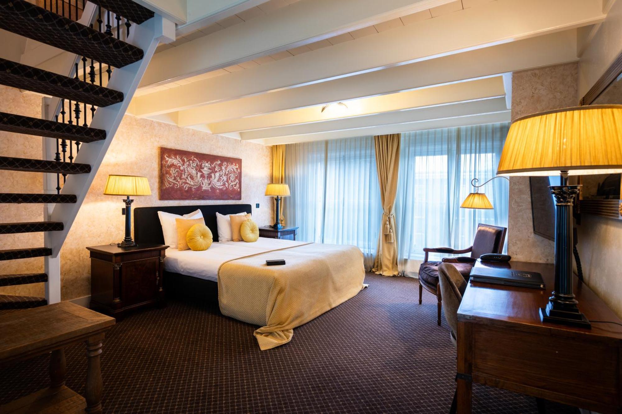 Grand Boutique Hotel-Restaurant Huis Vermeer Deventer Værelse billede